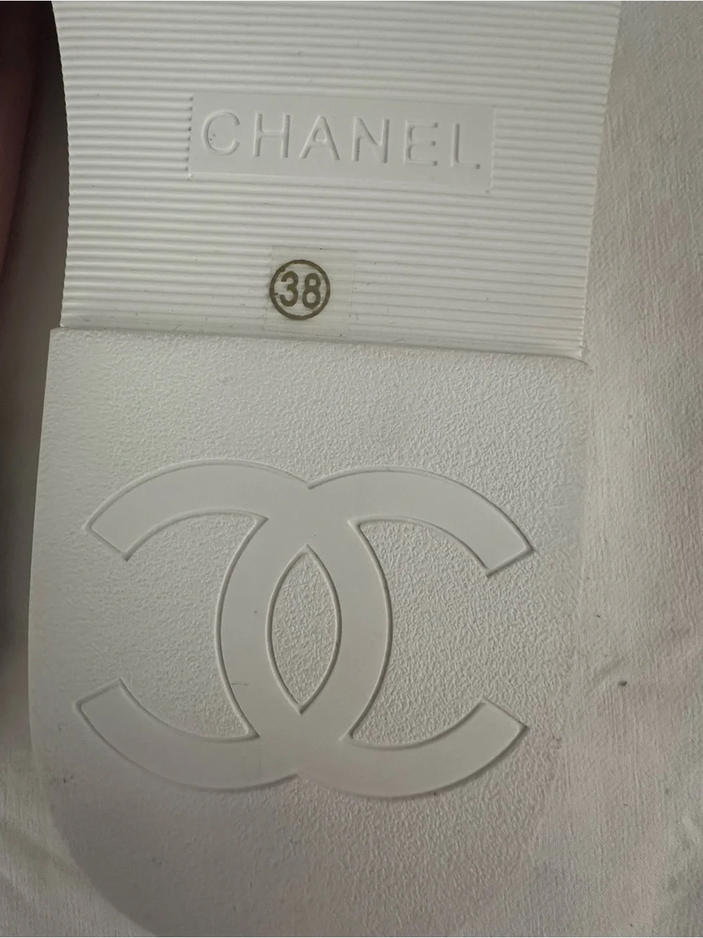 CHANEL Pink Leather Logo Flip Flop Sandals